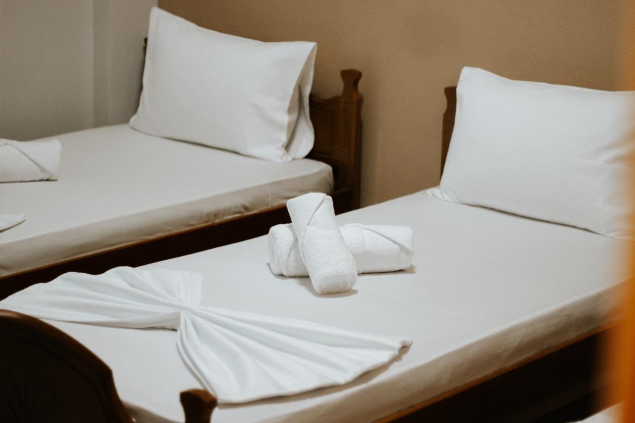 Hotel Lunxheria Gjirokastër 외부 사진