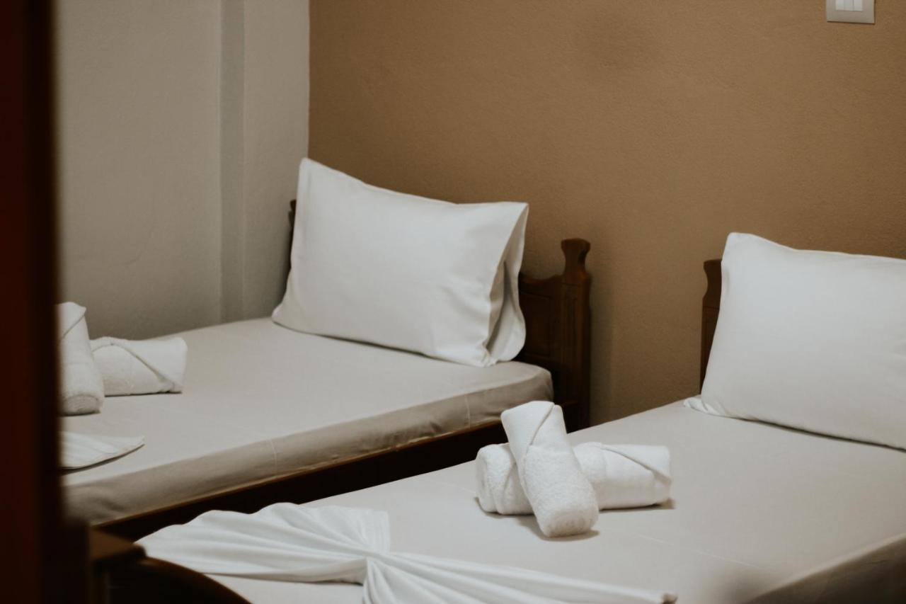 Hotel Lunxheria Gjirokastër 외부 사진