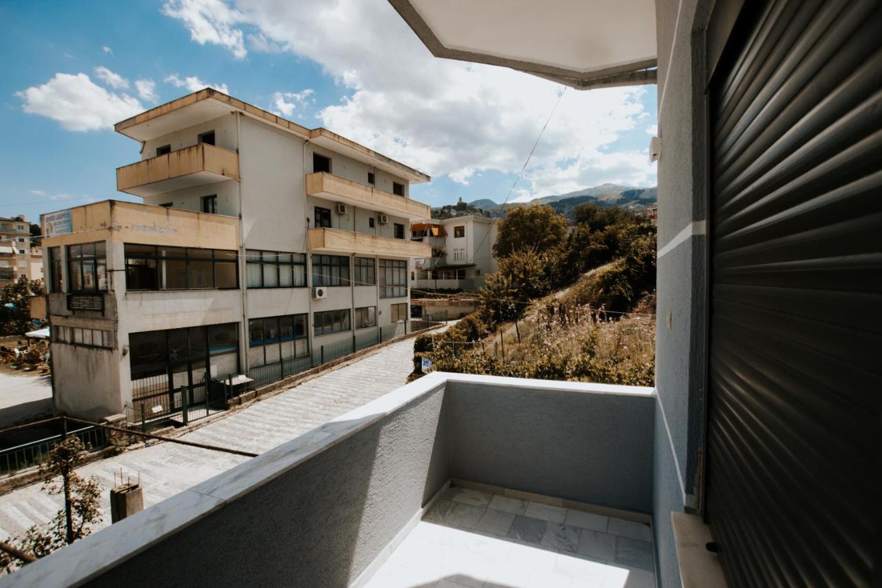 Hotel Lunxheria Gjirokastër 외부 사진